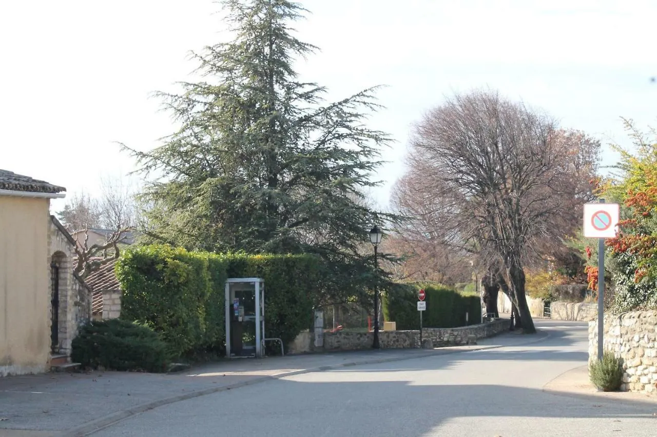 Maison Sous Les Platanes Saint-Pantaléon-les-Vignes 0*,  Frankreich